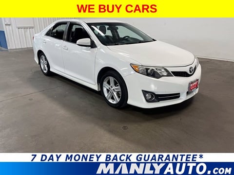 1 image of 2014 Toyota Camry SE