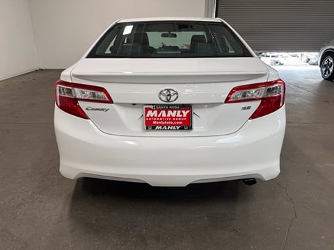 2014 Toyota Camry SE