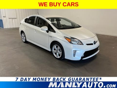 1 image of 2015 Toyota Prius Five
