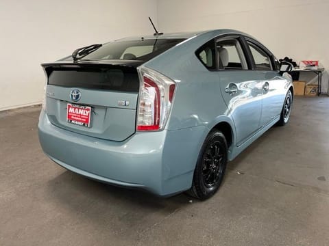 2015 Toyota Prius Three