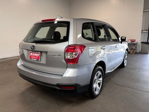 2016 Subaru Forester 2.5i