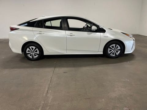 2016 Toyota Prius Four