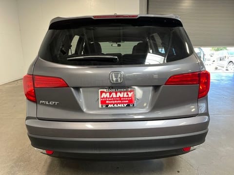 2017 Honda Pilot EX