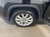 30 thumbnail image of  2017 Jeep Cherokee Limited