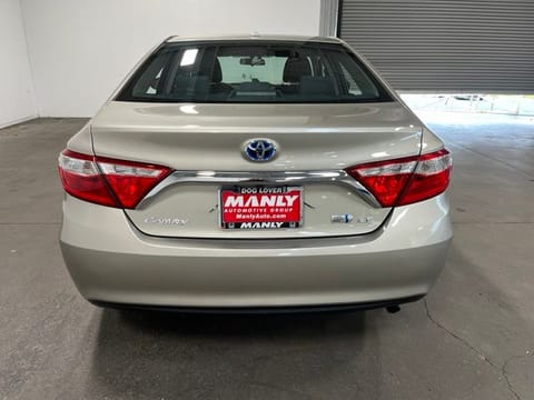 2017 Toyota Camry Hybrid LE