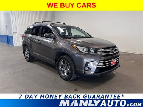 1 image of 2017 Toyota Highlander Limited