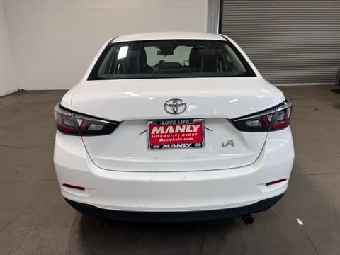 2017 Toyota Yaris iA Base