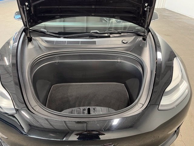 2018 Tesla Model 3 Long Range Dual Motor - Photo 9