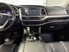 21 thumbnail image of  2018 Toyota Highlander SE