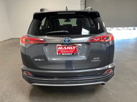 2018 Toyota RAV4 Hybrid XLE