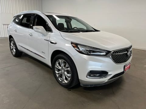 1 image of 2019 Buick Enclave Avenir
