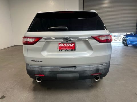 2020 Chevrolet Traverse LS