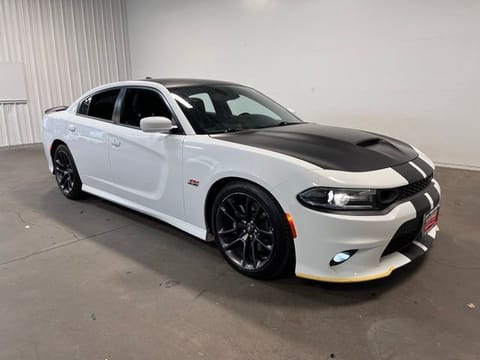 1 image of 2020 Dodge Charger R/T Scat Pack