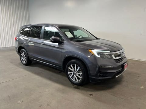 1 image of 2021 Honda Pilot EX