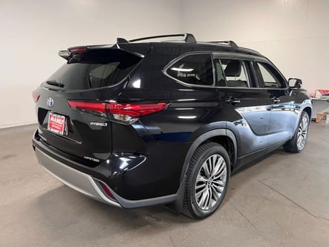 2021 Toyota Highlander Hybrid Limited