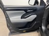 24 thumbnail image of  2021 Toyota Highlander XLE