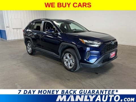1 image of 2022 Toyota RAV4 Hybrid XLE