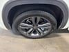 31 thumbnail image of  2022 Volkswagen Atlas Cross Sport 2.0T SEL R-Line