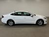 2 thumbnail image of  2023 Hyundai Sonata SE