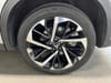 28 thumbnail image of  2023 Mitsubishi Outlander PHEV SE