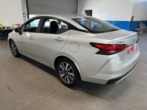 2023 Nissan Versa 1.6 SV