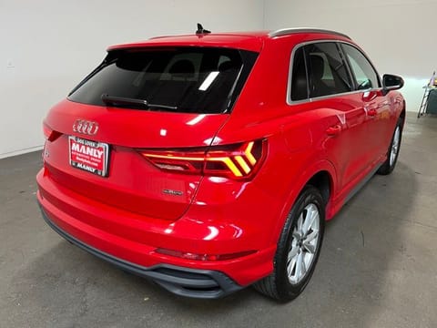 2024 Audi Q3 Premium