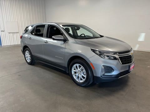 1 image of 2024 Chevrolet Equinox LT