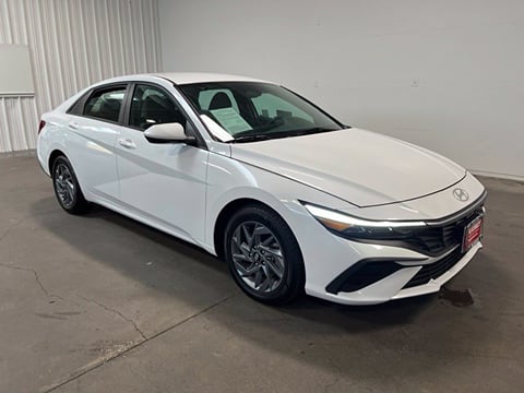 1 image of 2024 Hyundai Elantra SEL