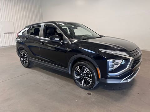 1 image of 2024 Mitsubishi Eclipse Cross SE