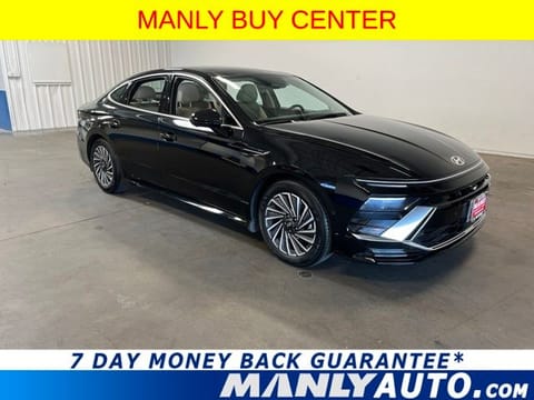 1 image of 2025 Hyundai Sonata Hybrid Limited