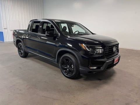 1 image of 2021 Honda Ridgeline Black Edition
