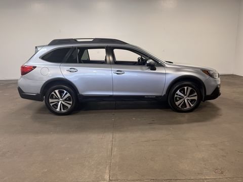 2019 Subaru Outback 2.5i