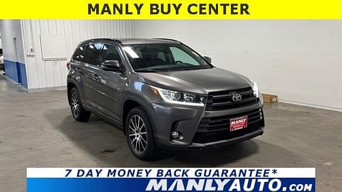 1 image of 2018 Toyota Highlander SE