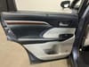 19 thumbnail image of  2015 Toyota Highlander Limited Platinum V6