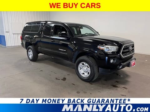 1 image of 2016 Toyota Tacoma SR5