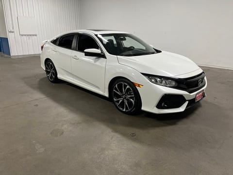 1 image of 2017 Honda Civic Sedan Si