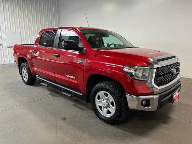 2018 Toyota Tundra SR5 5.7L Crew Max Short Bed's photo