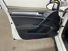25 thumbnail image of  2018 Volkswagen e-Golf SE