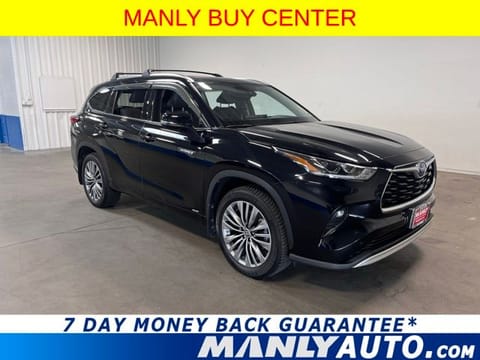 1 image of 2021 Toyota Highlander Hybrid Limited