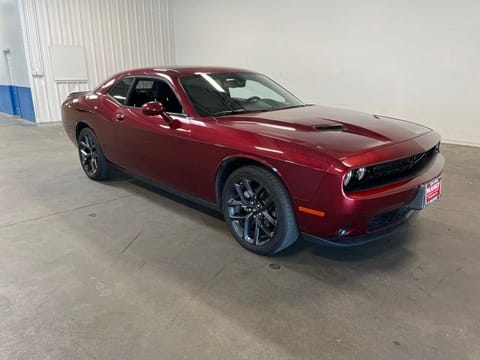 1 imagen de 2023 Dodge Challenger SXT