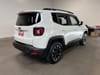 3 imagen en miniatura de 2023 Jeep Renegade Latitude