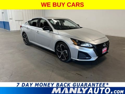 1 image of 2023 Nissan Altima 2.5 SR