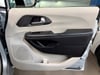 11 imagen en miniatura de 2024 Chrysler Pacifica Touring L