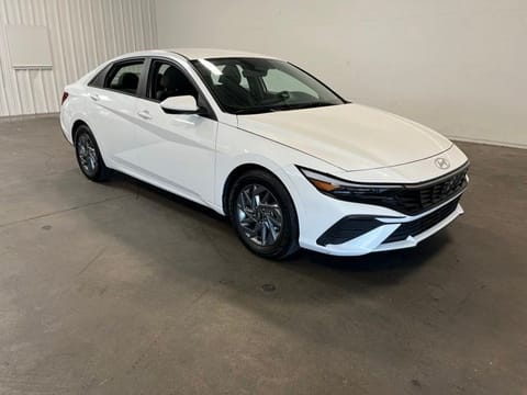 1 image of 2024 Hyundai Elantra SEL