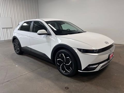 1 image of 2024 Hyundai IONIQ 5 SEL