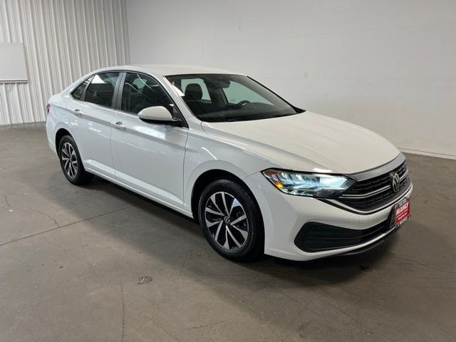 2024 Volkswagen Jetta's photo