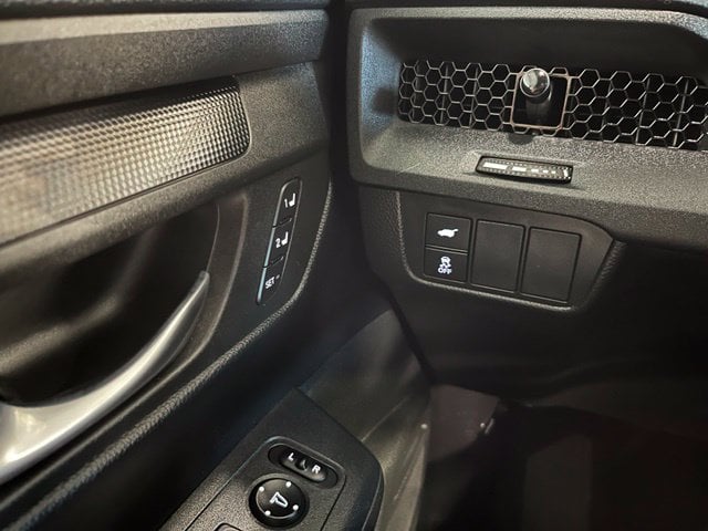 2025 Honda CR-V Sport-L - Photo 25