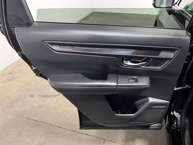 2025 Honda CR-V Sport-L - Photo 17
