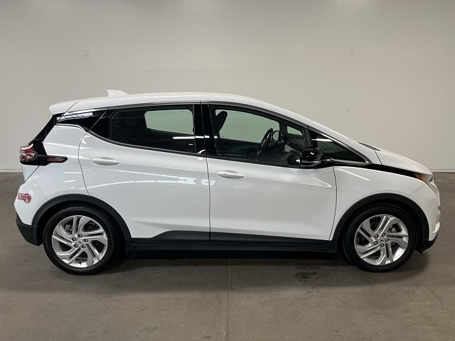 Used 2022 Chevrolet Bolt EV LT with VIN 1G1FW6S01N4133996 for sale in Santa Rosa, CA