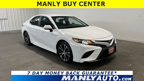 1 image of 2018 Toyota Camry SE